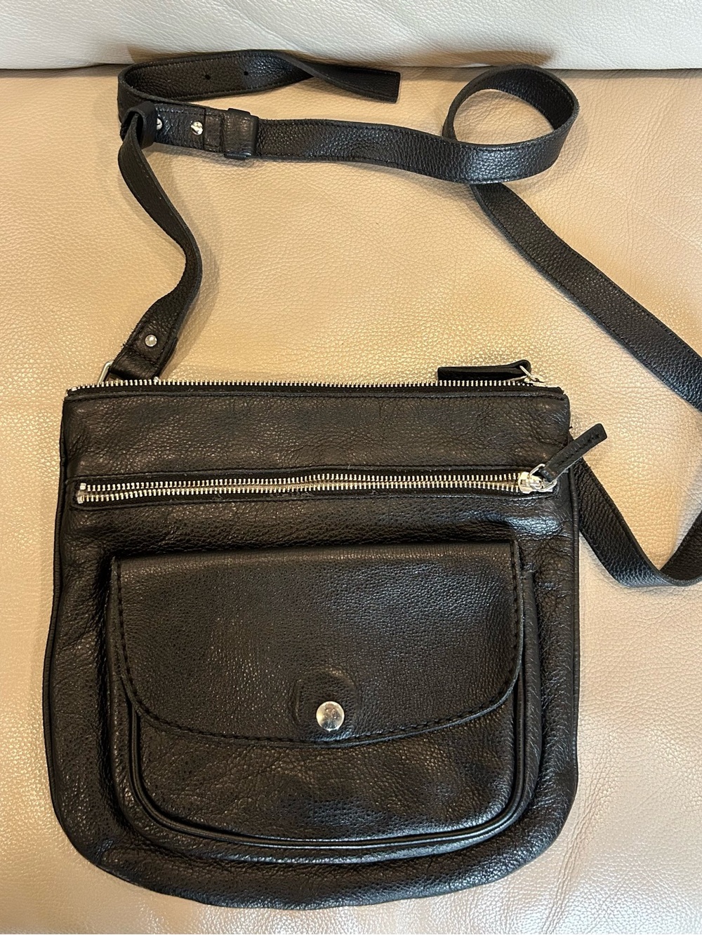 Roots Black Leather Purse